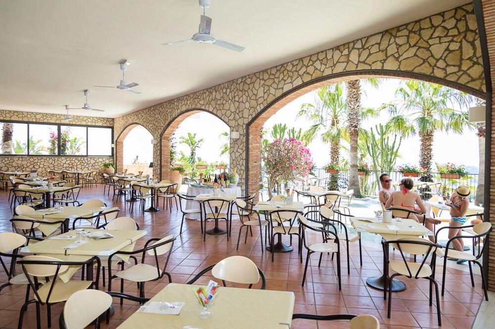 Hotel Le Terrazze Letojanni Dış mekan fotoğraf