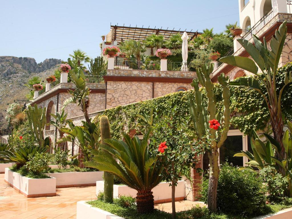 Hotel Le Terrazze Letojanni Dış mekan fotoğraf