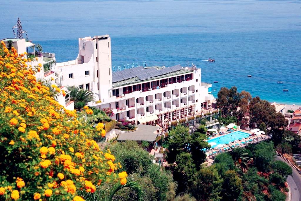 Hotel Le Terrazze Letojanni Dış mekan fotoğraf