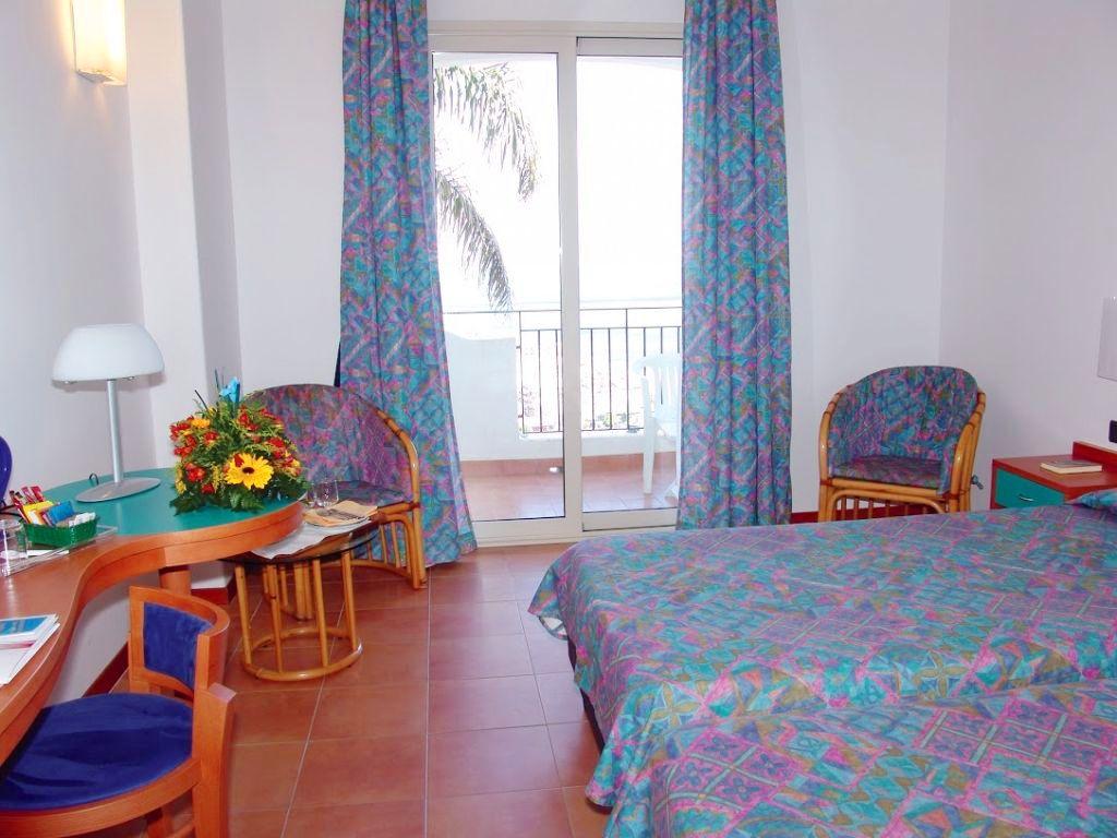 Hotel Le Terrazze Letojanni Dış mekan fotoğraf